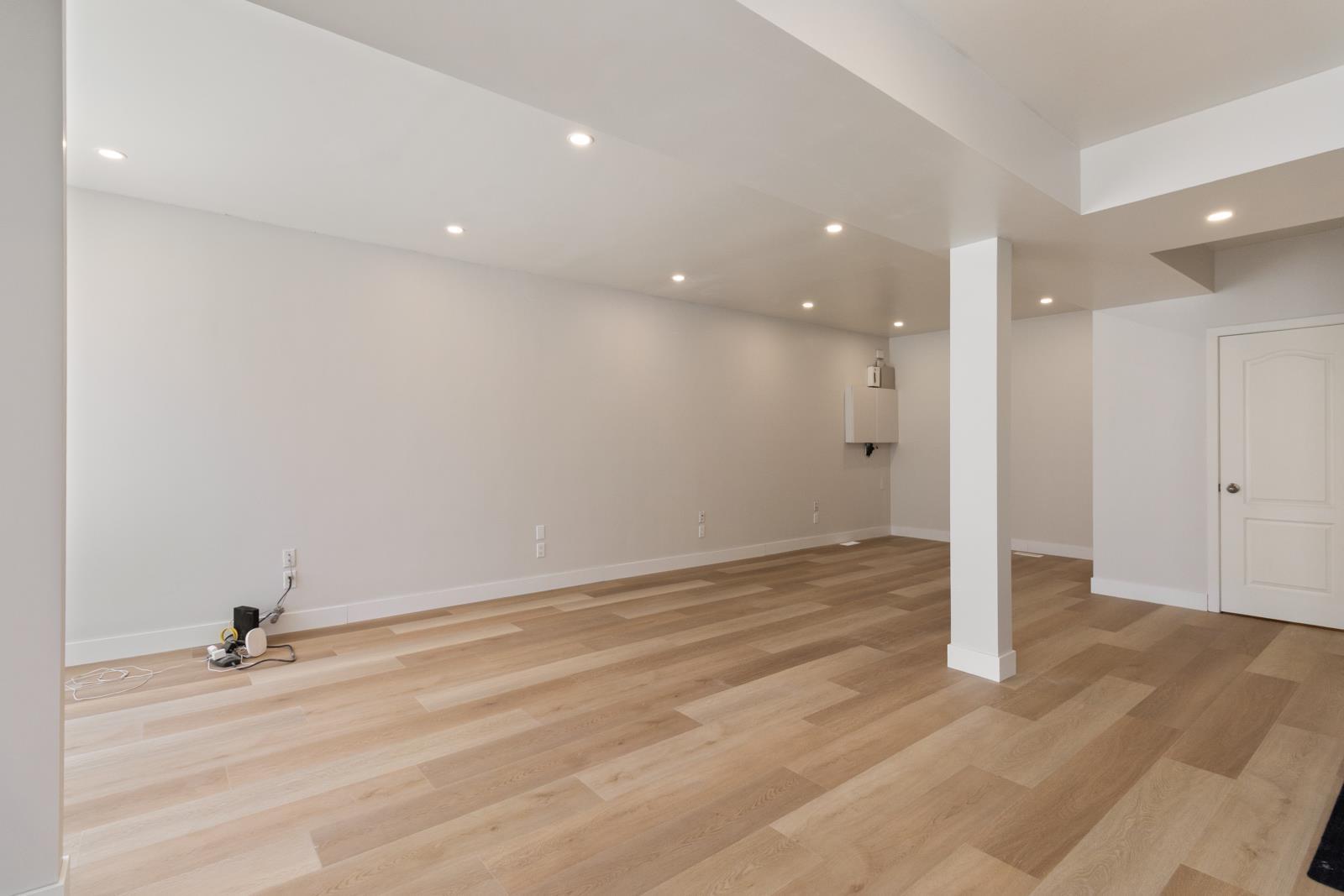 10870 96 Street, Edmonton, AB