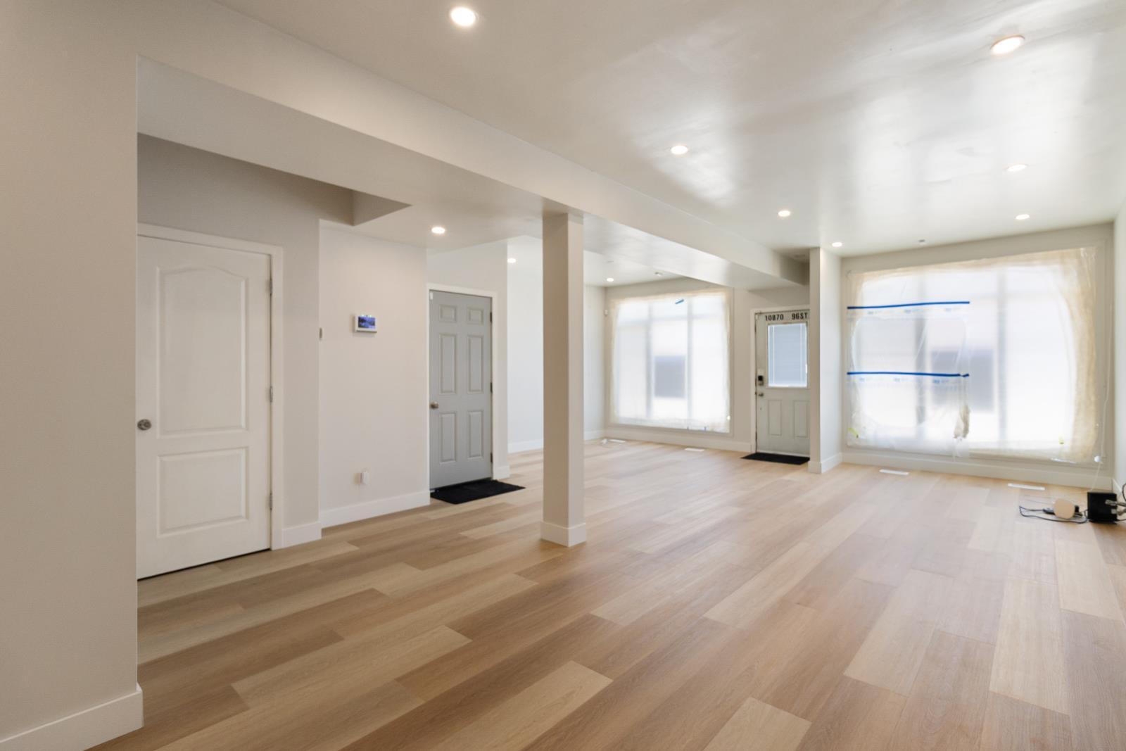 10870 96 Street, Edmonton, AB