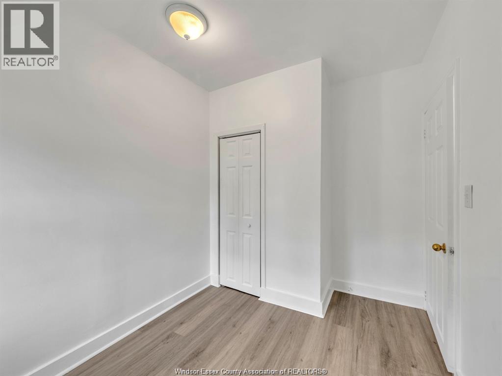 1046 Albert Road, Windsor, ON - Indoor Photo Showing Other Room