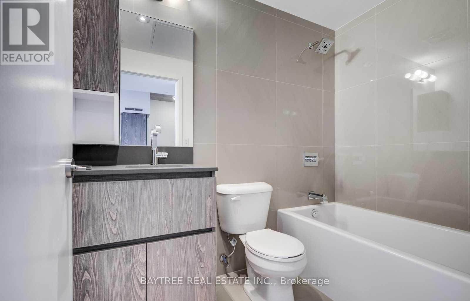 719 - 30 Baseball Place, Toronto, ON - Indoor Photo Showing Bathroom