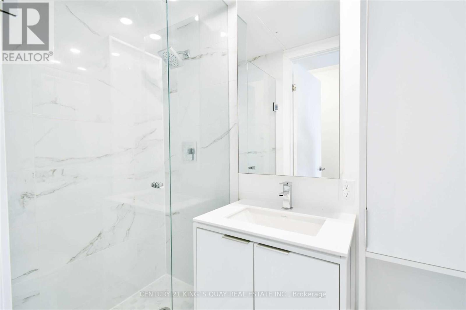 1809 - 77 Shuter Street, Toronto, ON - Indoor Photo Showing Bathroom
