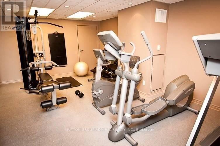 1602 - 8 Colborne Street N, Toronto, ON - Indoor Photo Showing Gym Room
