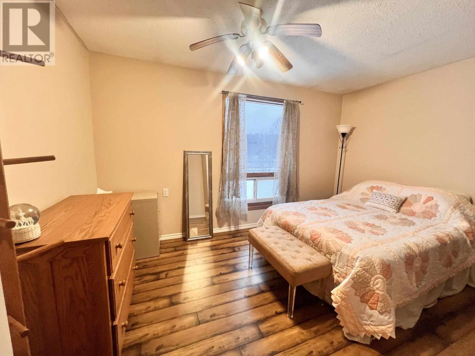 1257 Riverview Rd, Serpent River, ON - Indoor Photo Showing Bedroom