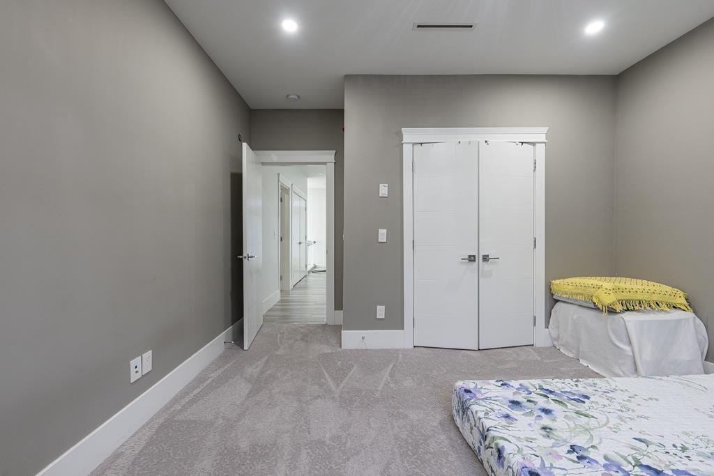 13306 90 Avenue, Surrey, BC - Indoor