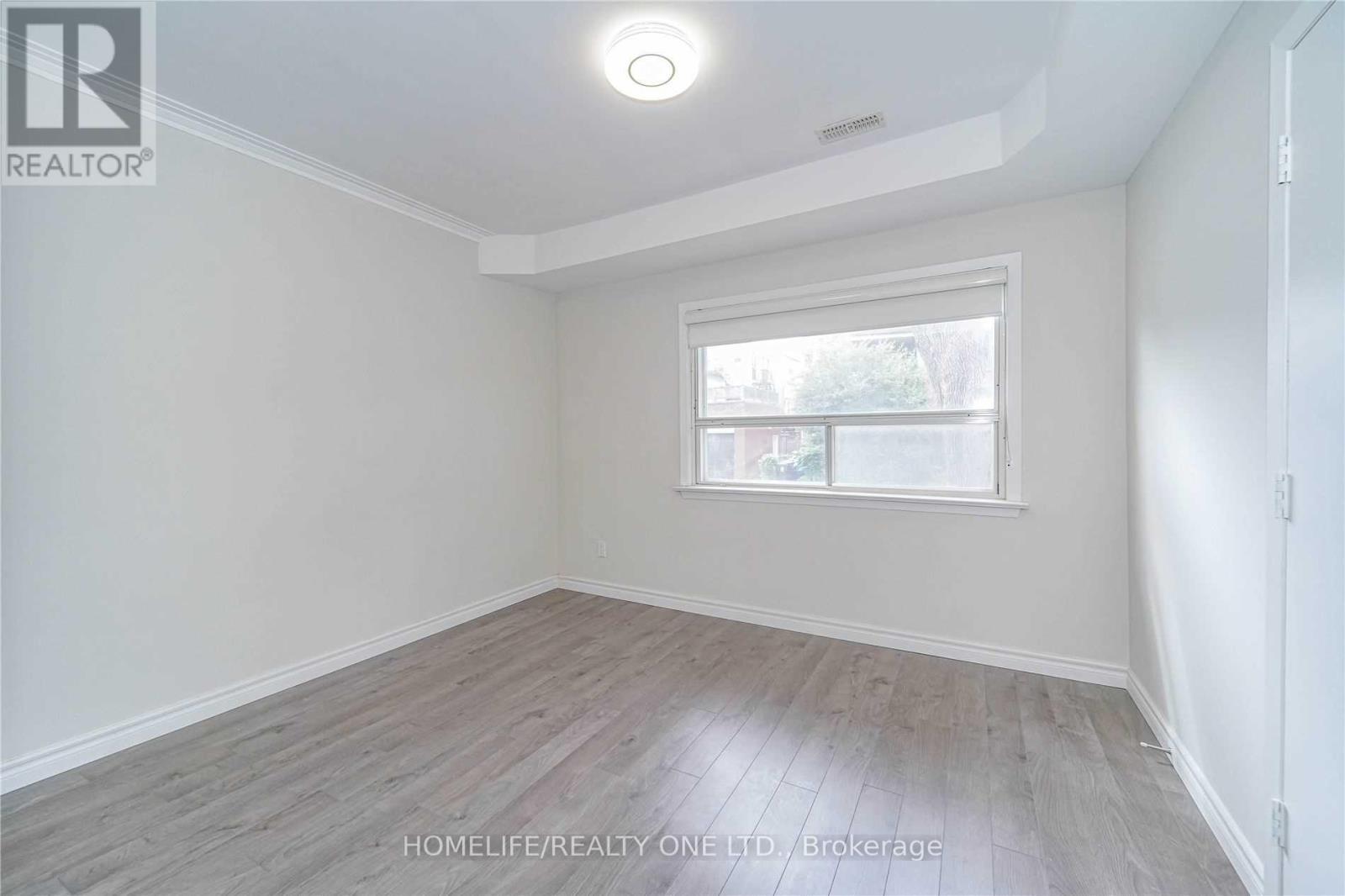 104 Benson Avenue, Toronto, ON - Indoor Photo Showing Other Room
