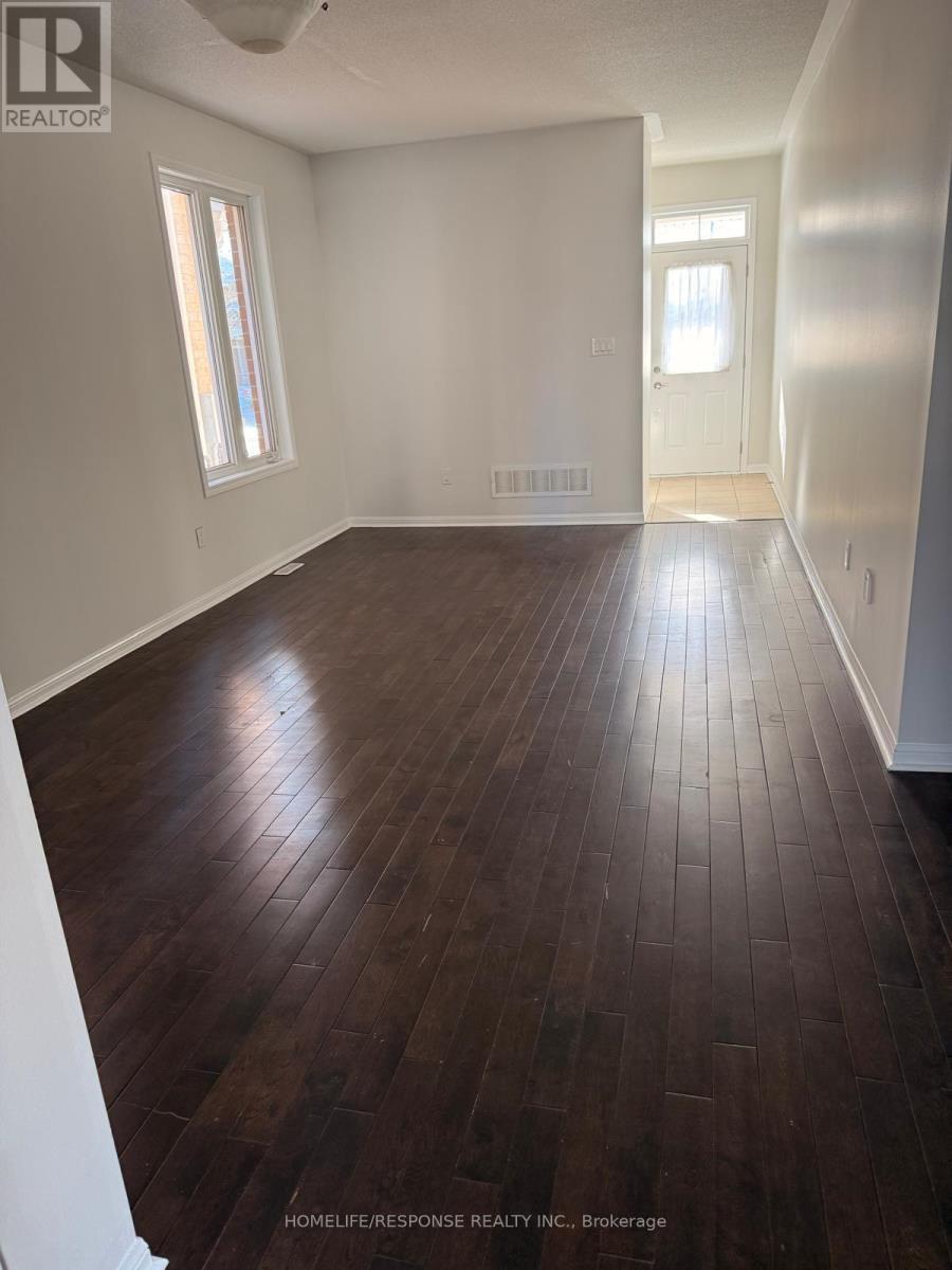 1059 Savoline Boulevard, Milton, ON - Indoor Photo Showing Other Room