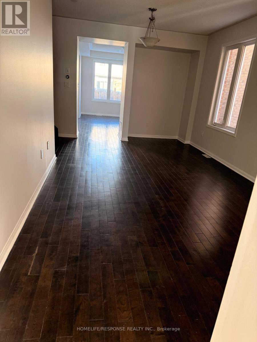 1059 Savoline Boulevard, Milton, ON - Indoor Photo Showing Other Room