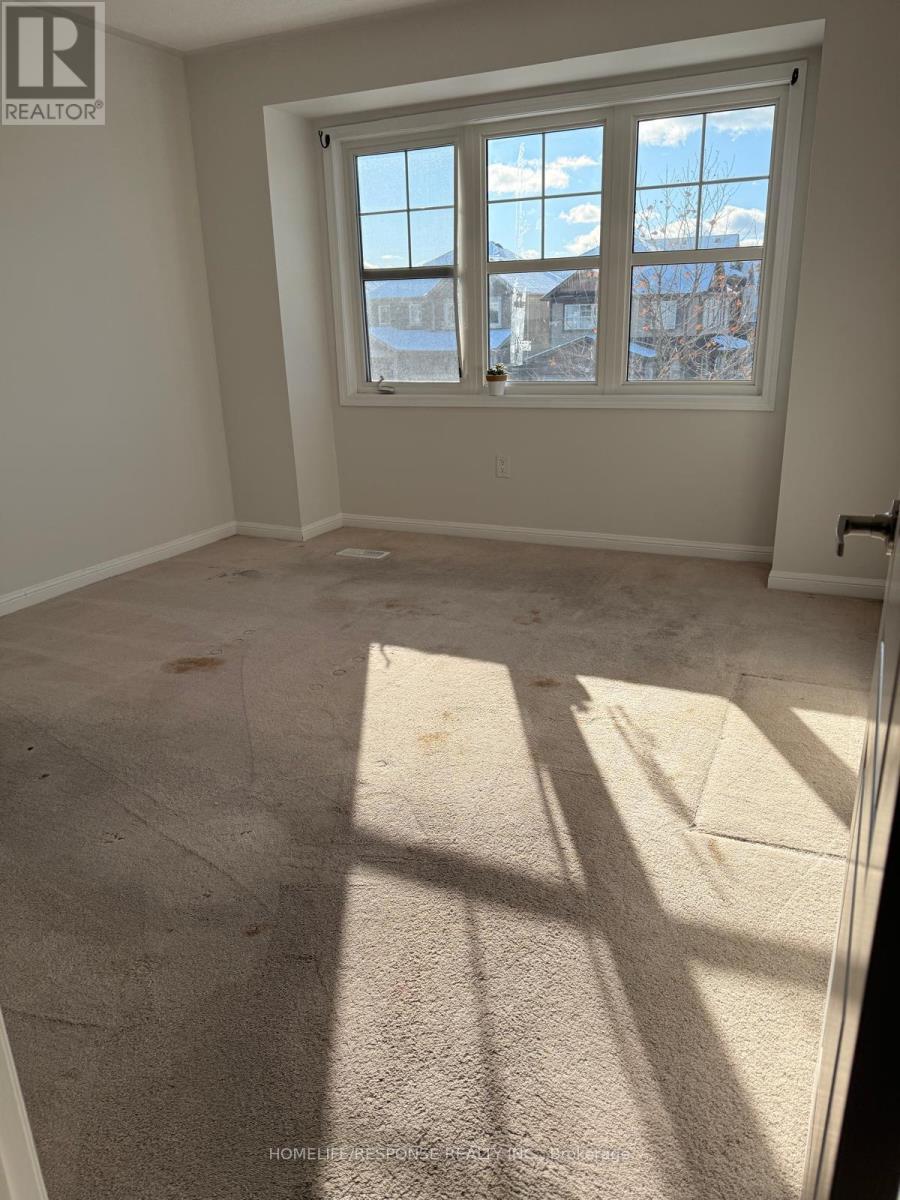 1059 Savoline Boulevard, Milton, ON - Indoor Photo Showing Other Room