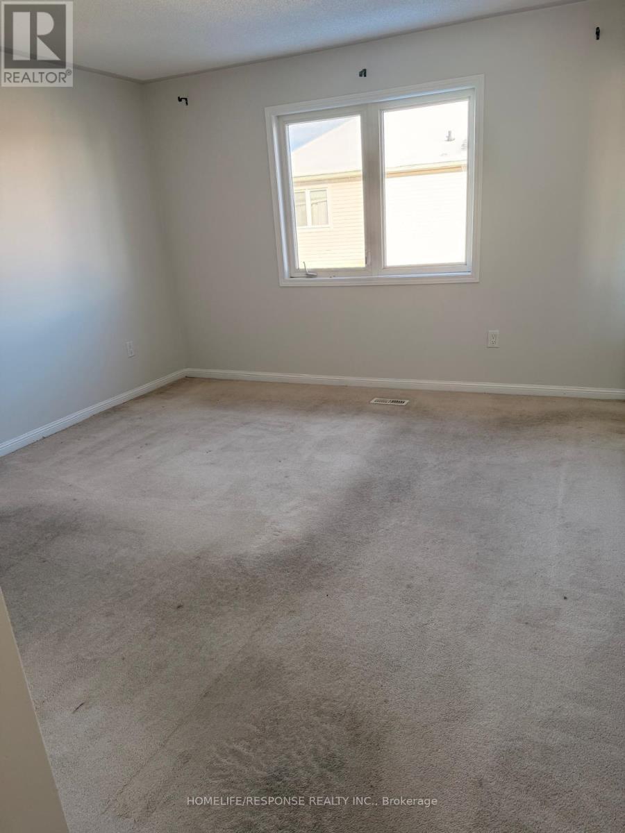 1059 Savoline Boulevard, Milton, ON - Indoor Photo Showing Other Room