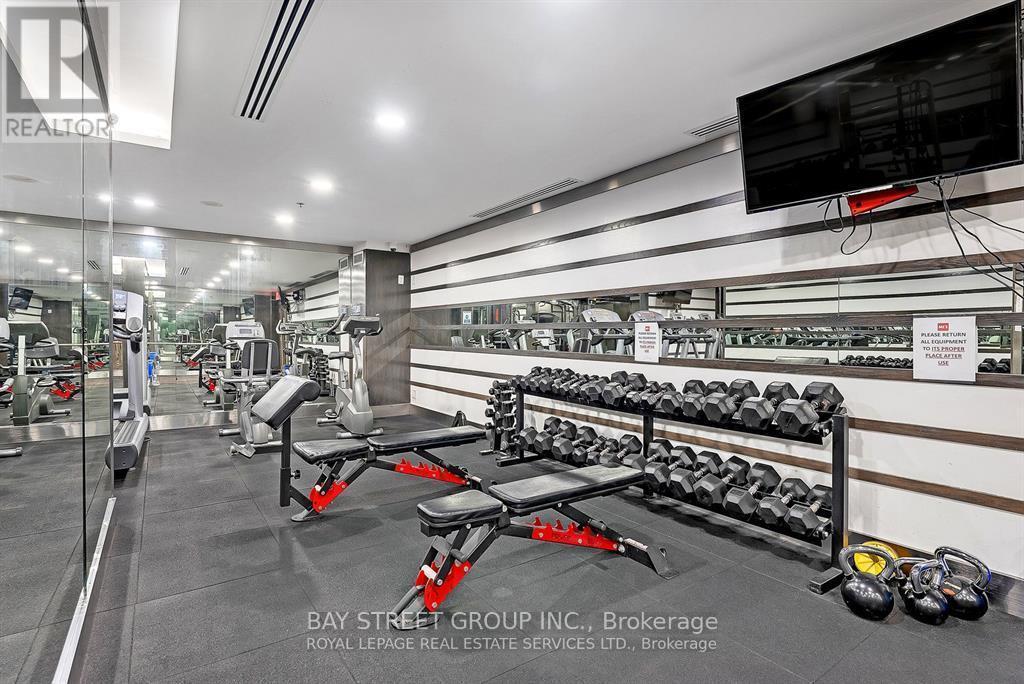 3101 - 21 Carlton Street, Toronto, ON - Indoor Photo Showing Gym Room
