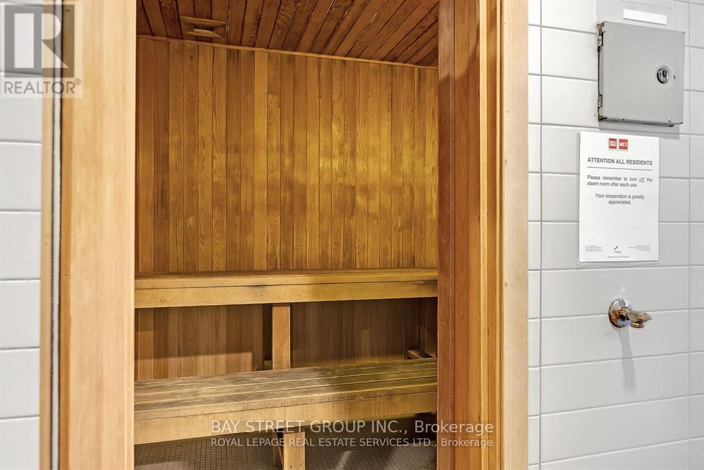 3101 - 21 Carlton Street, Toronto, ON - Indoor Photo Showing Other Room