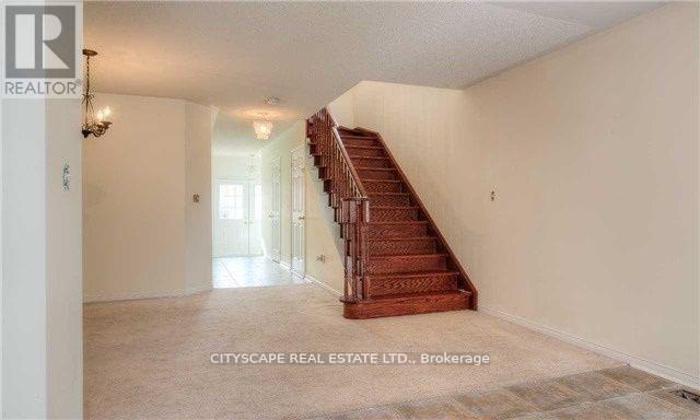 Upper - 5227 Tresca Trail, Mississauga, ON - Indoor Photo Showing Other Room