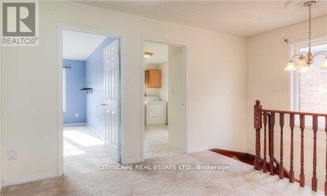 Upper - 5227 Tresca Trail, Mississauga, ON - Indoor Photo Showing Other Room
