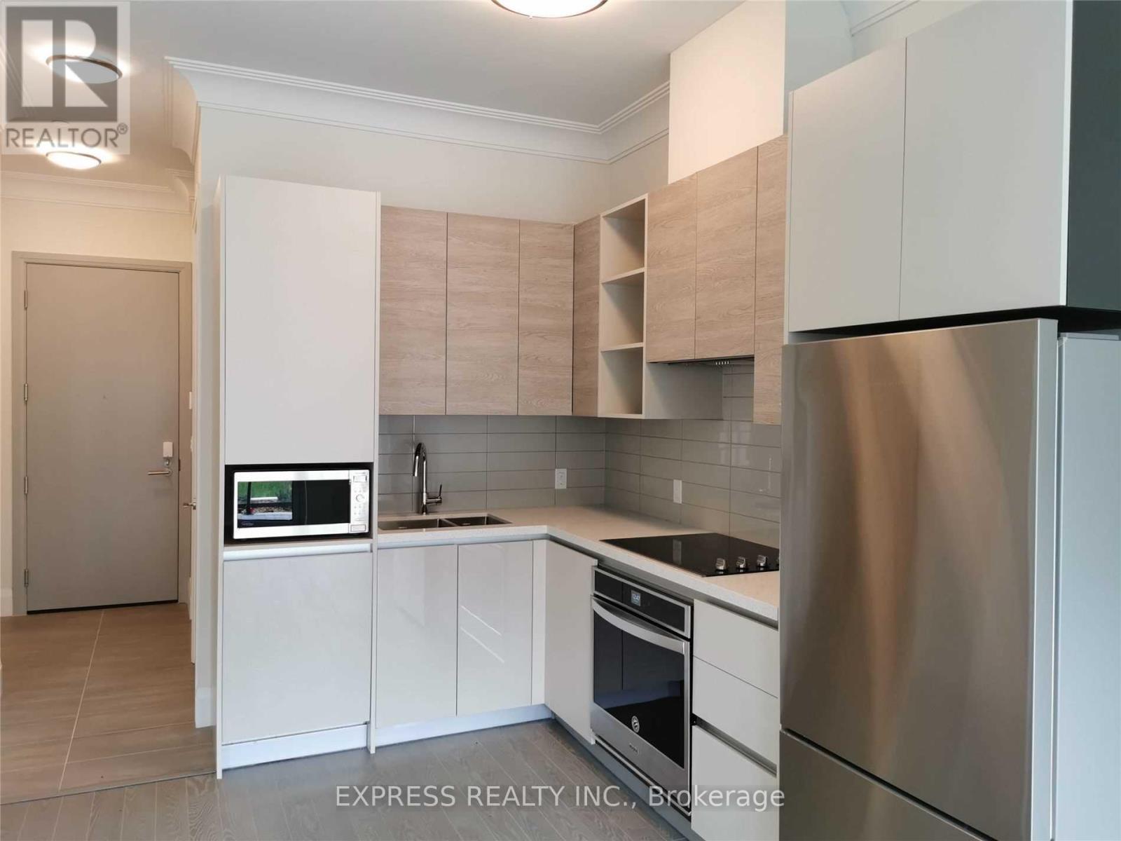 107 - 396 Highway 7 Road E, Richmond Hill, ON - Indoor Photo Showing Kitchen