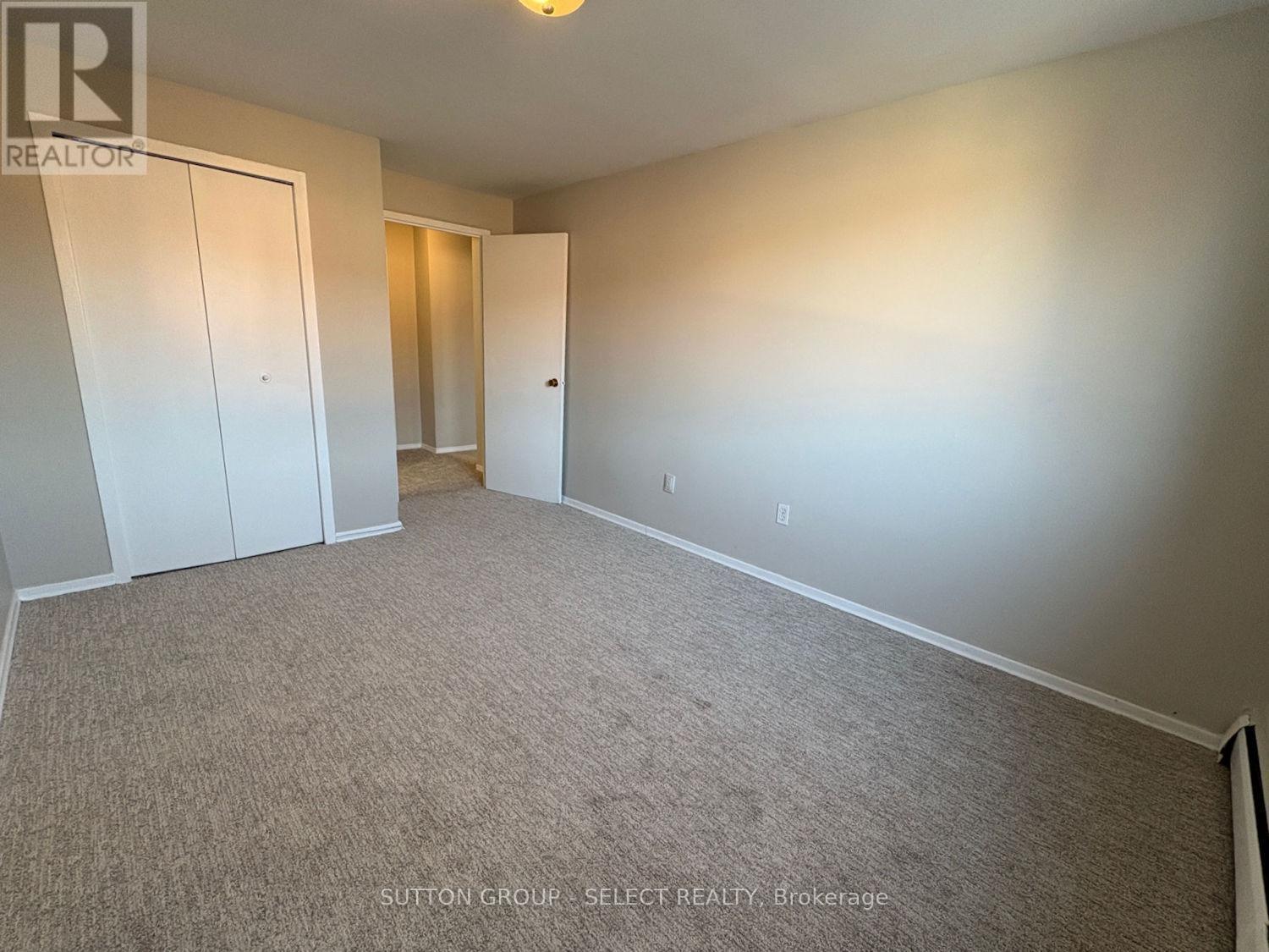 6 - 79 Baldoon Road, Chatham-Kent, ON - Indoor Photo Showing Other Room