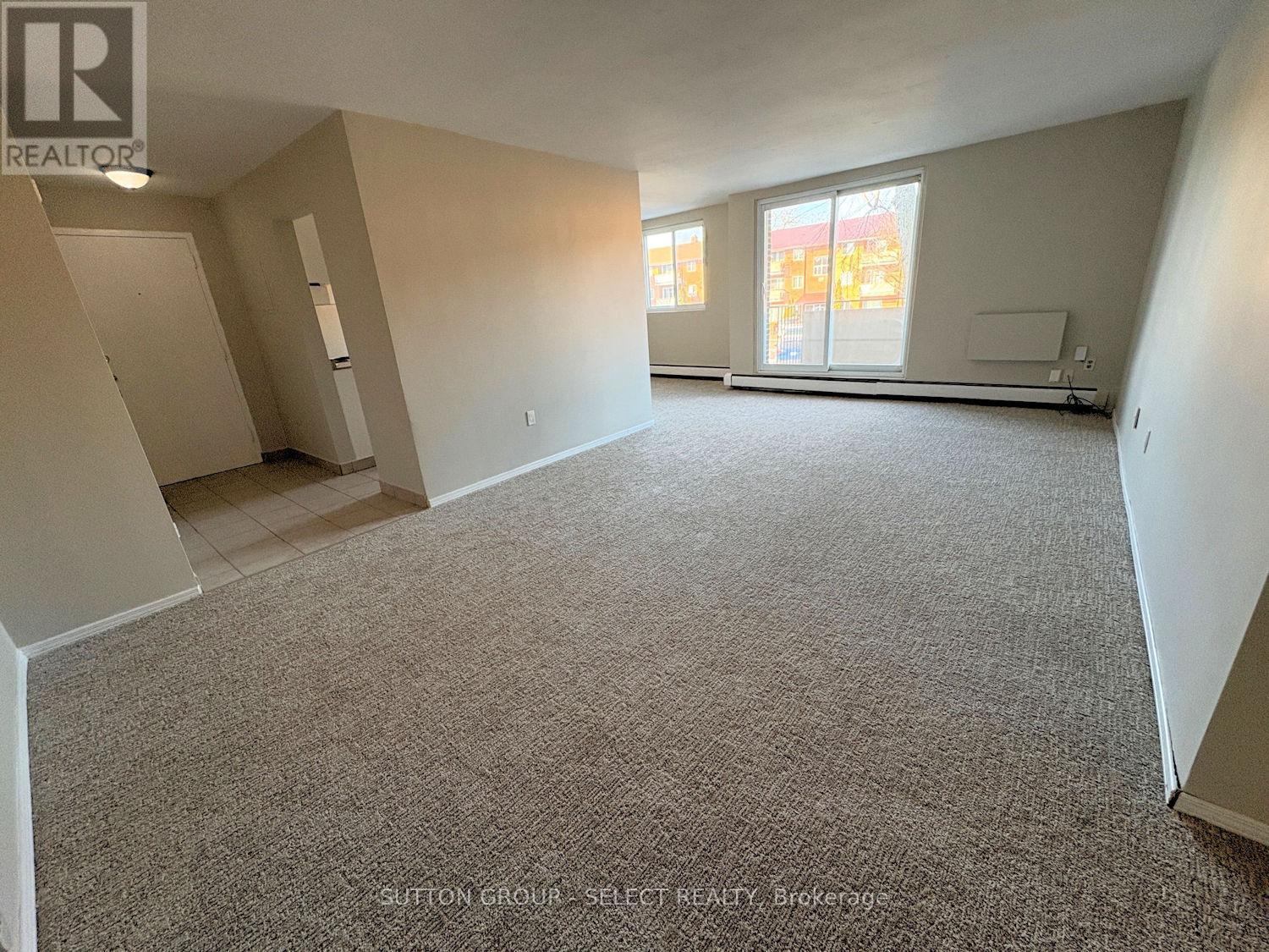 6 - 79 Baldoon Road, Chatham-Kent, ON - Indoor Photo Showing Other Room