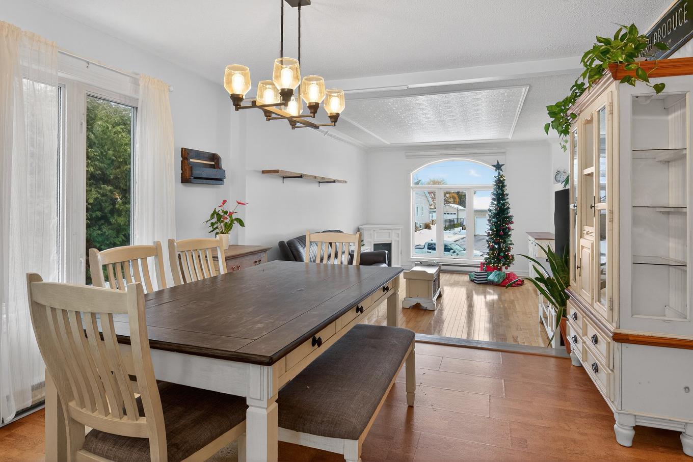 Dining room - 25 Rue Des Hêtres, Gatineau (Gatineau), QC - Indoor Photo Showing Dining Room