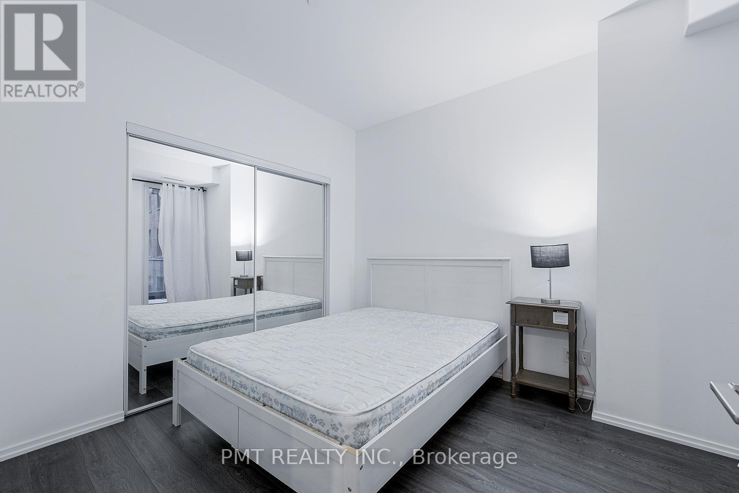 403 - 70 Temperance Street, Toronto, ON - Indoor Photo Showing Bedroom