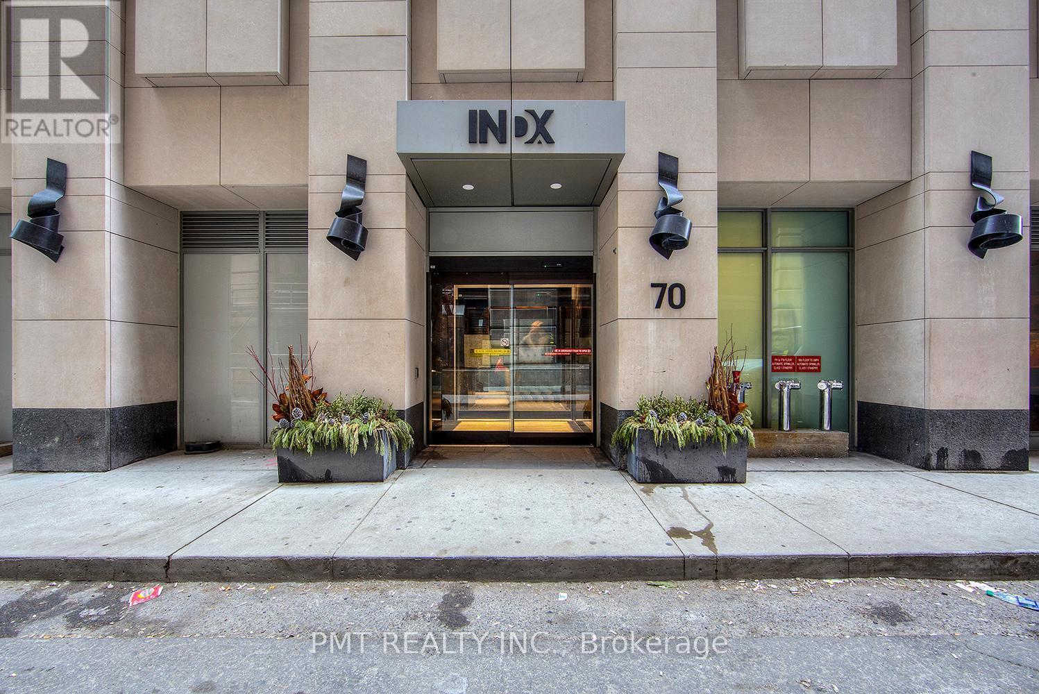 403 - 70 Temperance Street, Toronto, ON - Outdoor