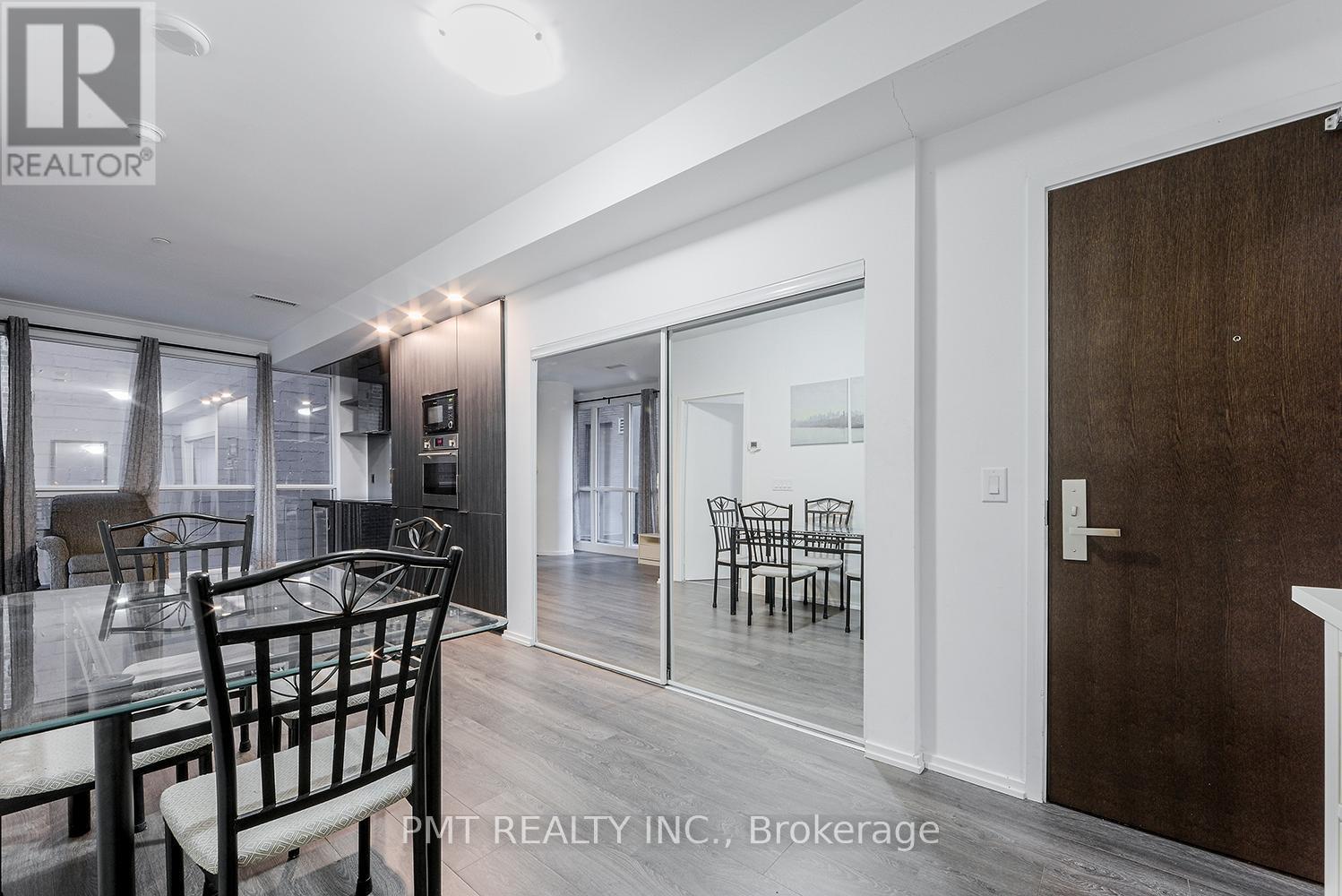 403 - 70 Temperance Street, Toronto, ON - Indoor Photo Showing Other Room