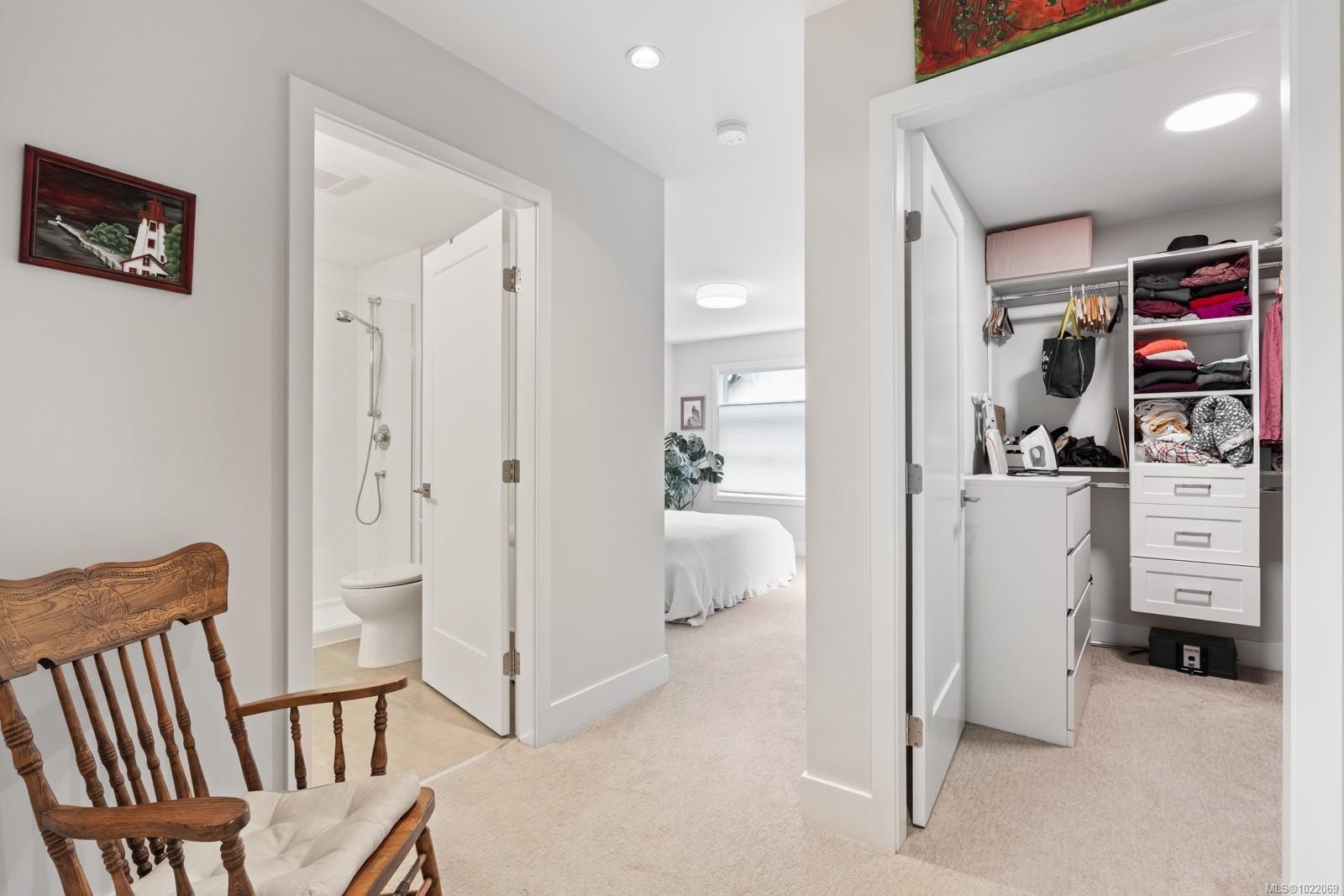 7-9889 Seventh St, Sidney, BC