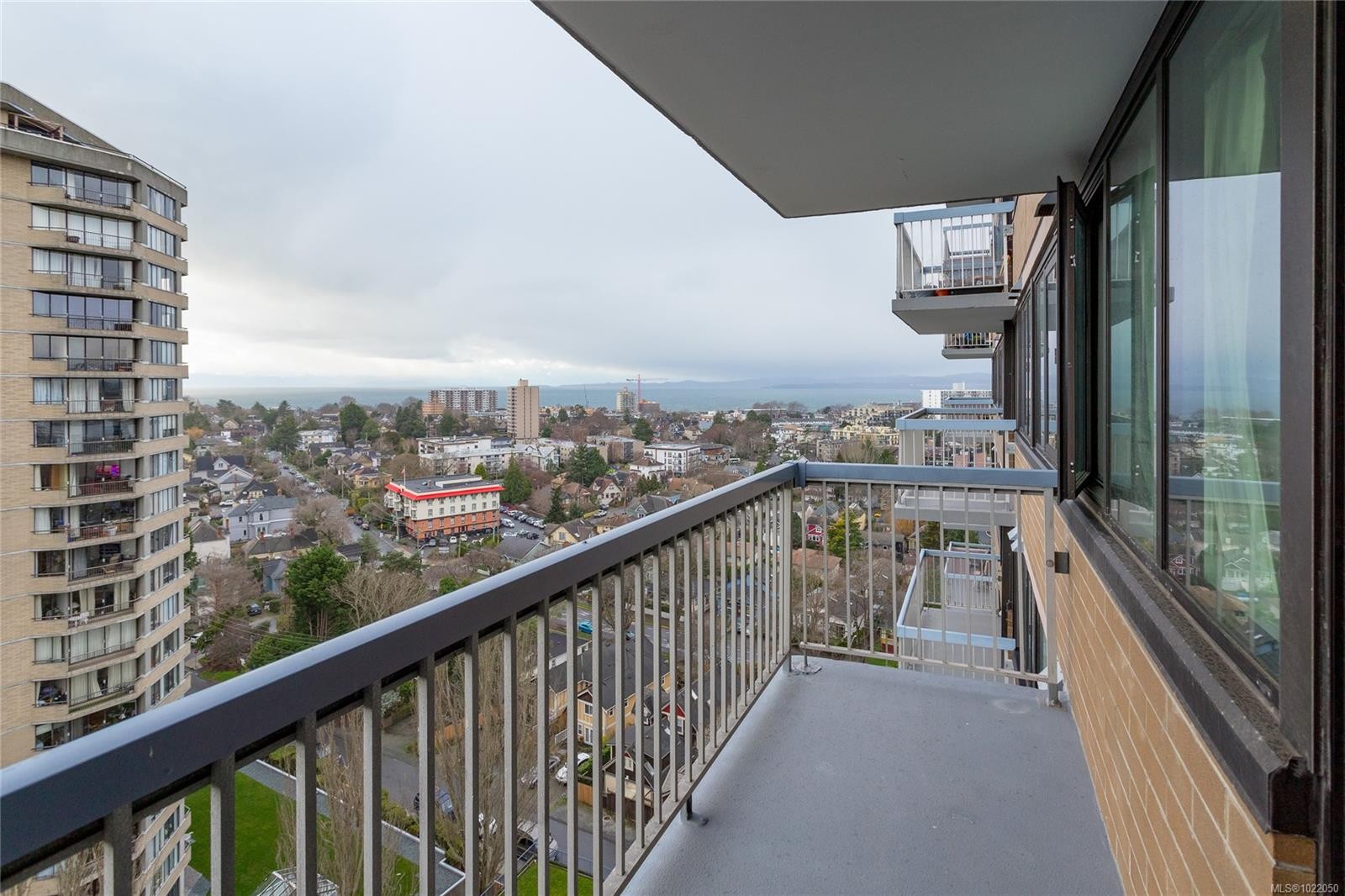 1608-647 Michigan St, Victoria, BC - Outdoor With View With Exterior