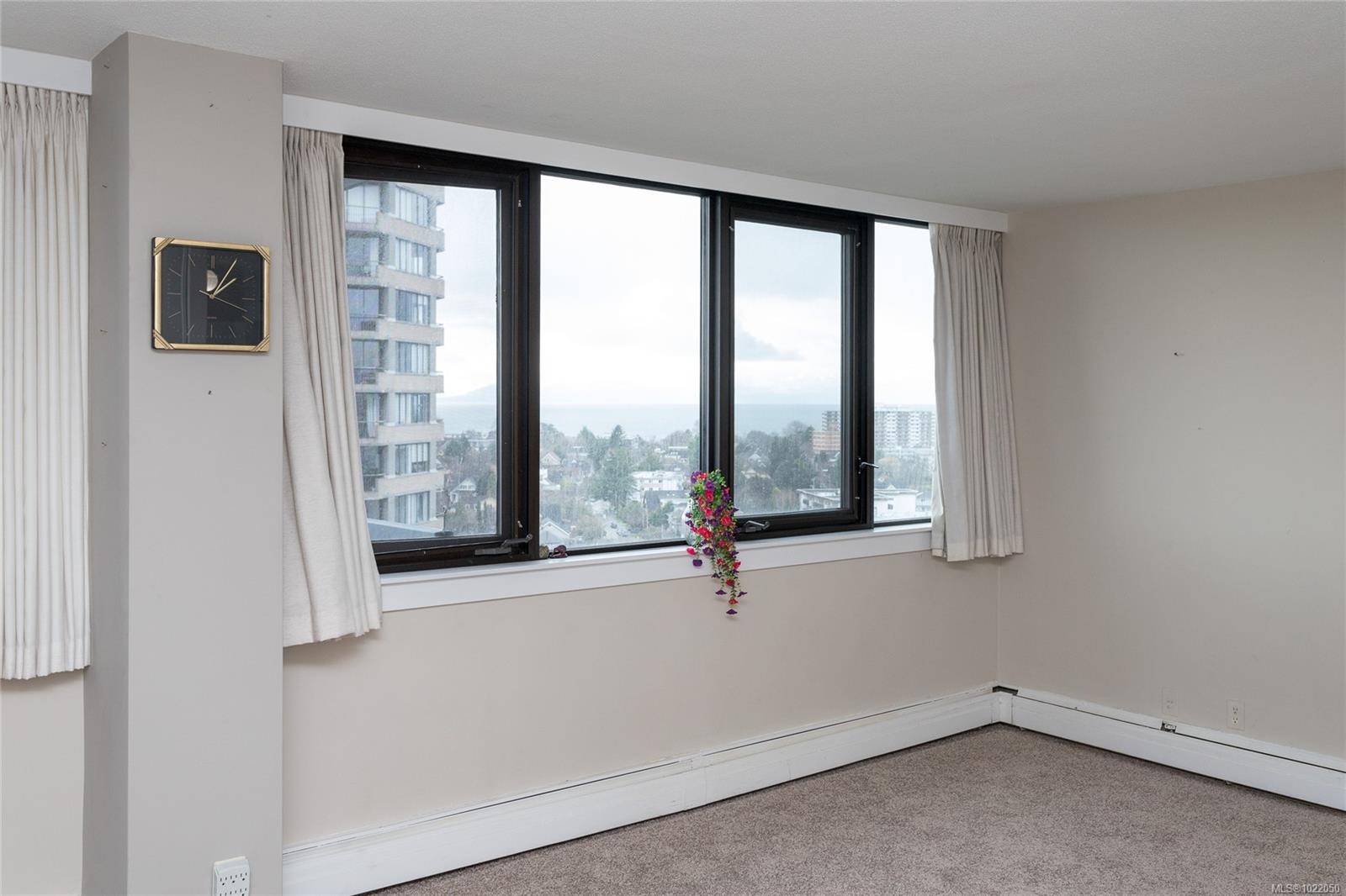 1608-647 Michigan St, Victoria, BC - Indoor Photo Showing Other Room