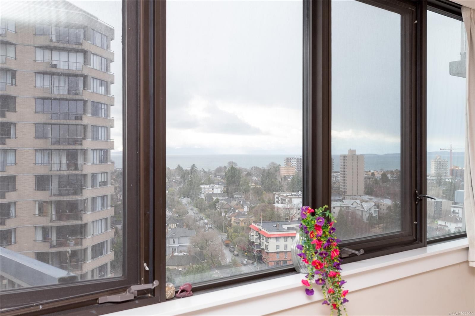 1608-647 Michigan St, Victoria, BC - Indoor Photo Showing Other Room