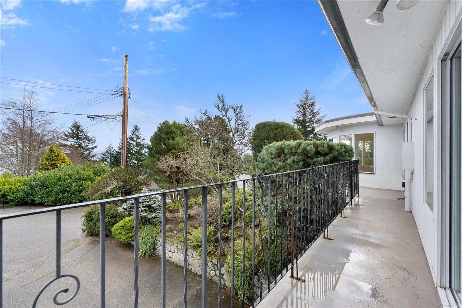 5054 Catalina Terr, Saanich, BC