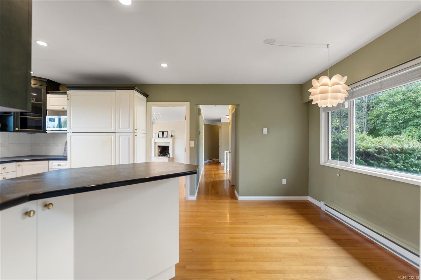 5054 Catalina Terr, Saanich, BC