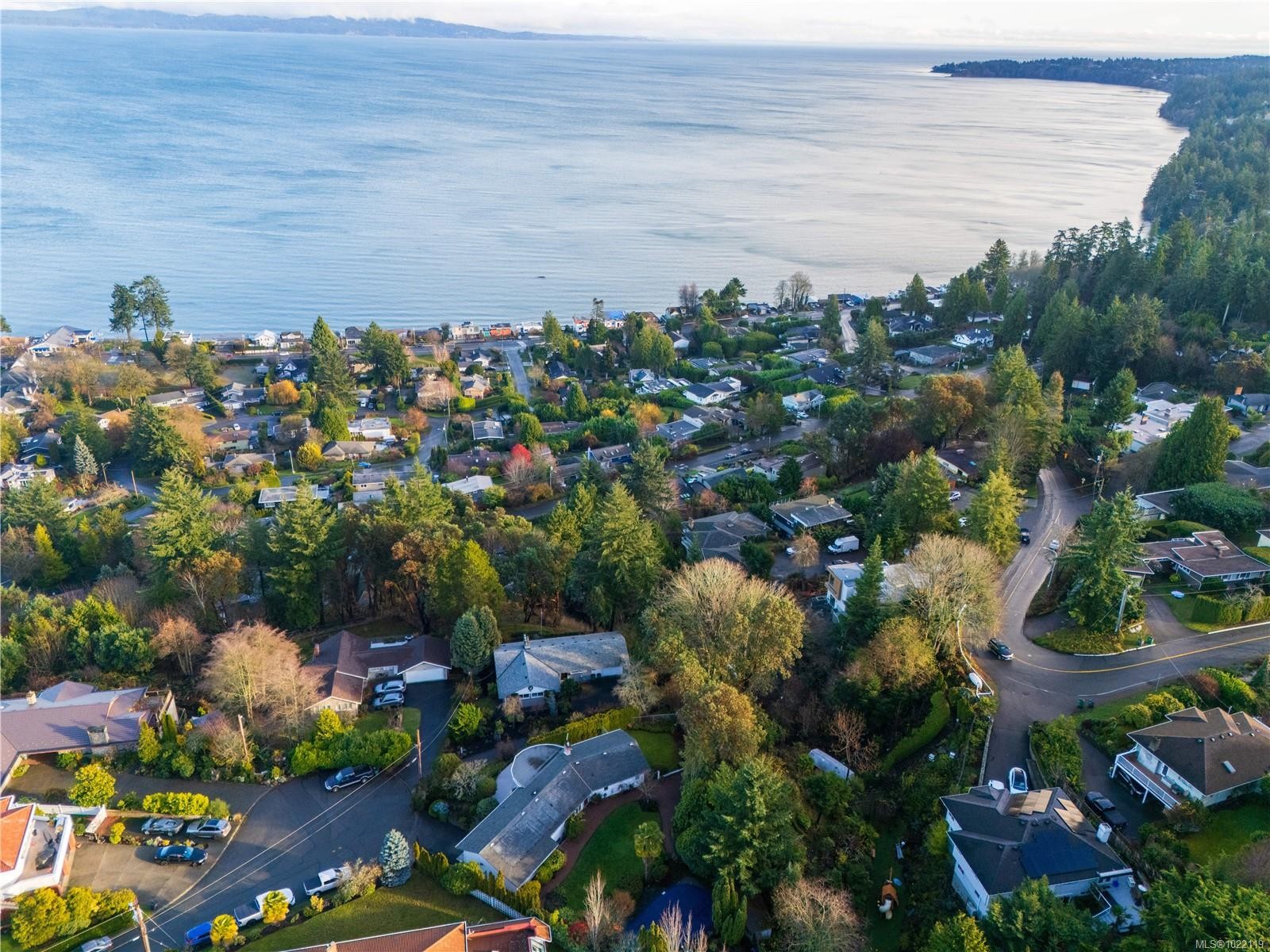 5054 Catalina Terr, Saanich, BC