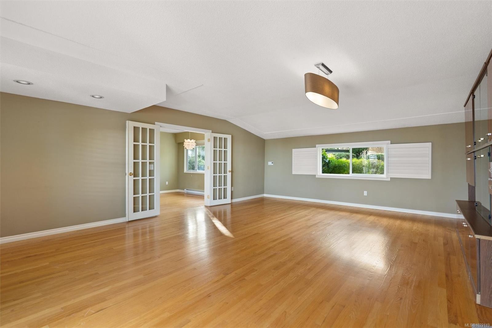 5054 Catalina Terr, Saanich, BC