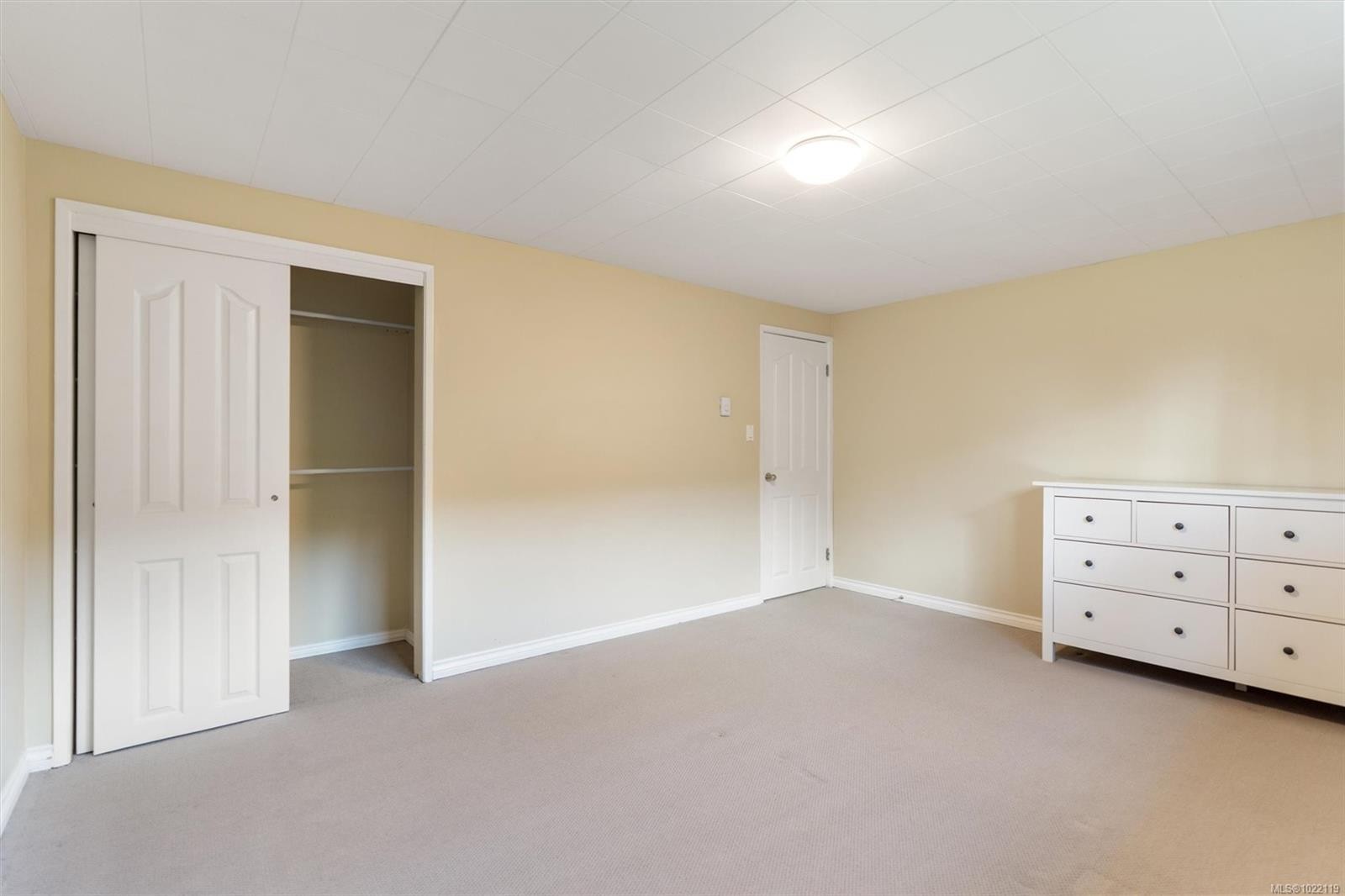 5054 Catalina Terr, Saanich, BC