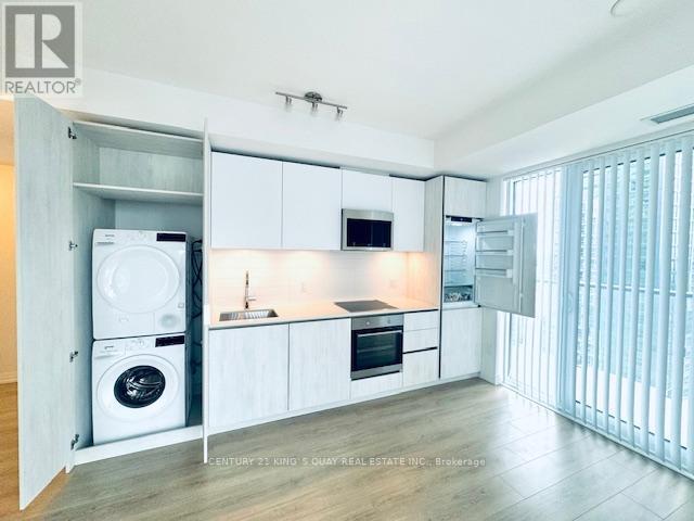 3512 - 8 Widmer Street, Toronto, ON - Indoor