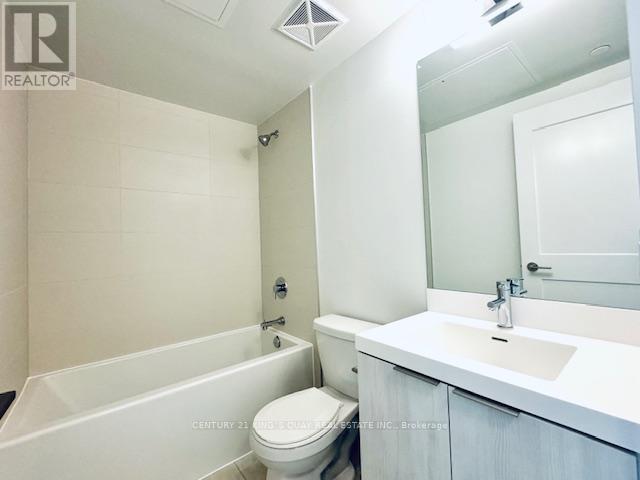 3512 - 8 Widmer Street, Toronto, ON - Indoor Photo Showing Bathroom