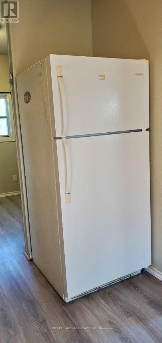 14 Elm Grove Avenue, Richmond Hill, ON - Indoor Photo Showing Other Room