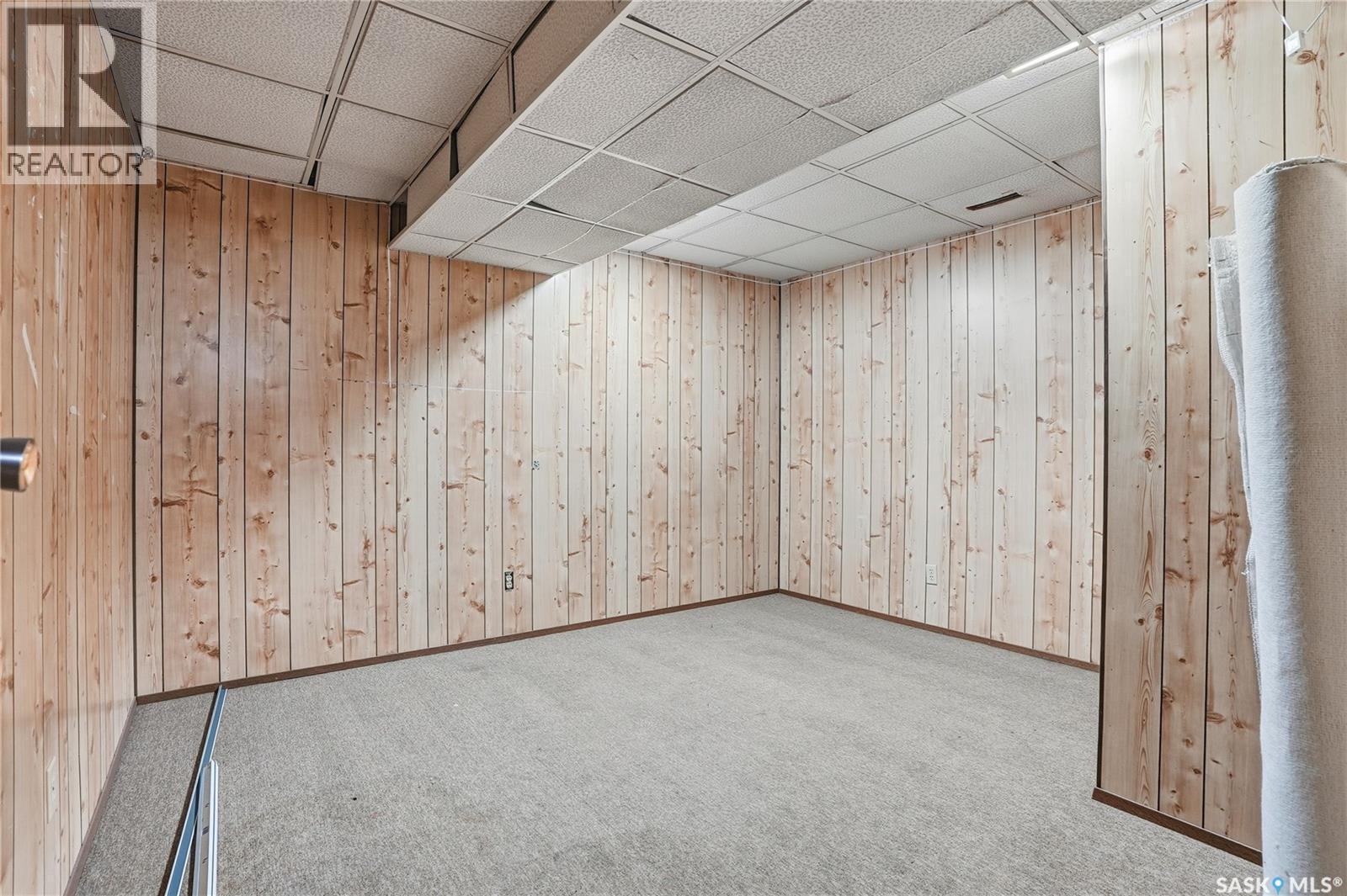 242 Thain Way, Saskatoon, SK - Indoor Photo Showing Other Room