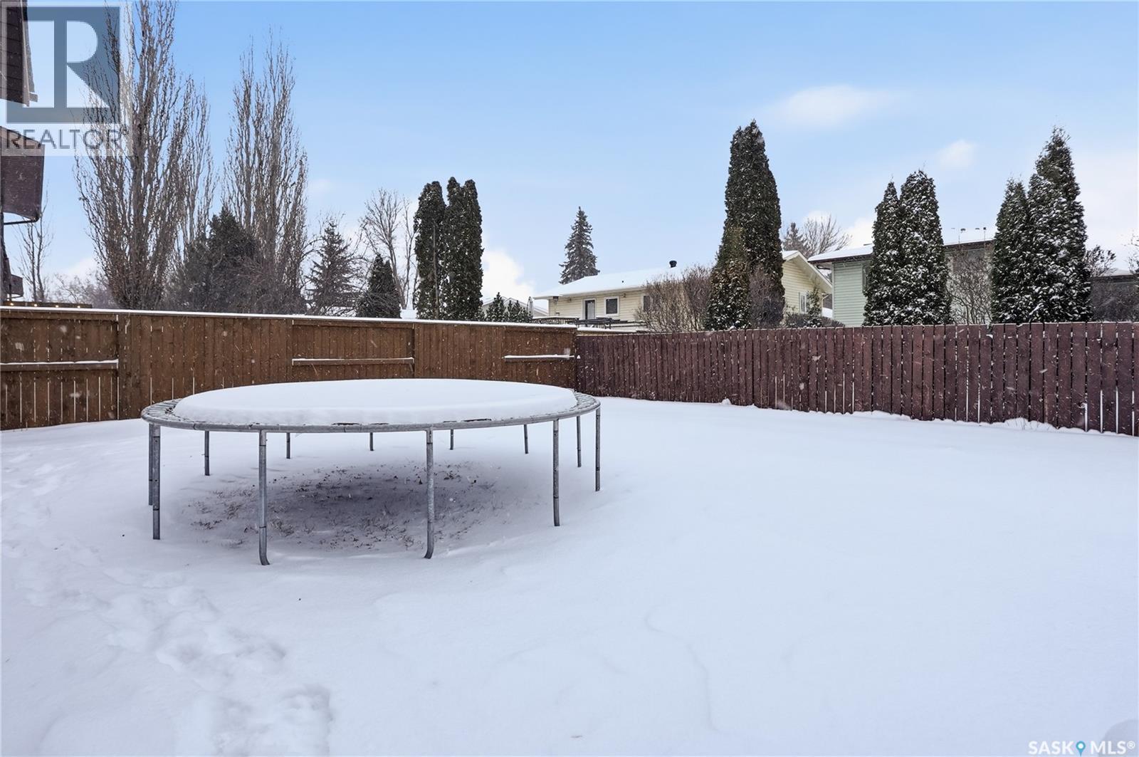 242 Thain Way, Saskatoon, SK - Outdoor