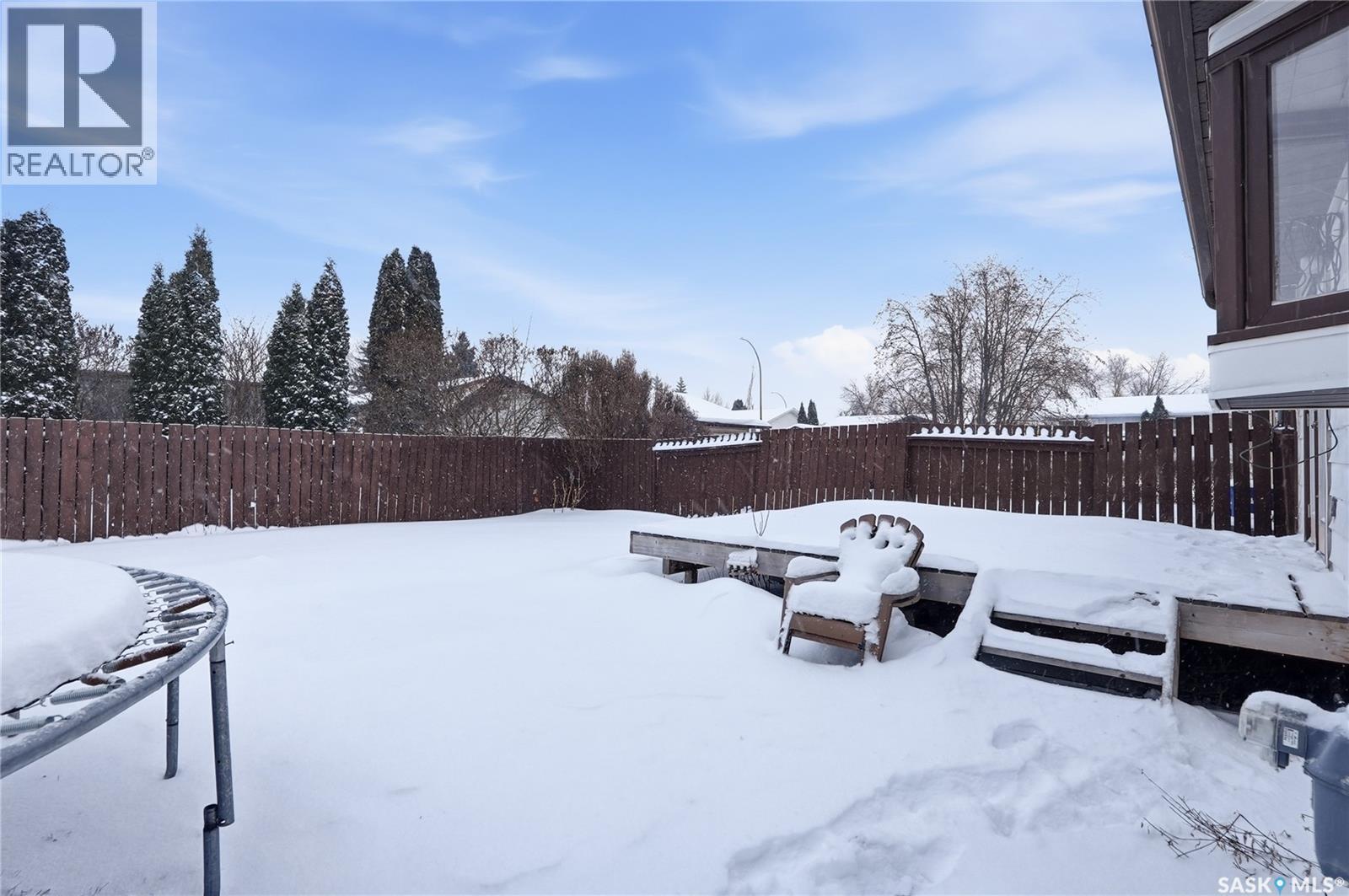 242 Thain Way, Saskatoon, SK - Outdoor