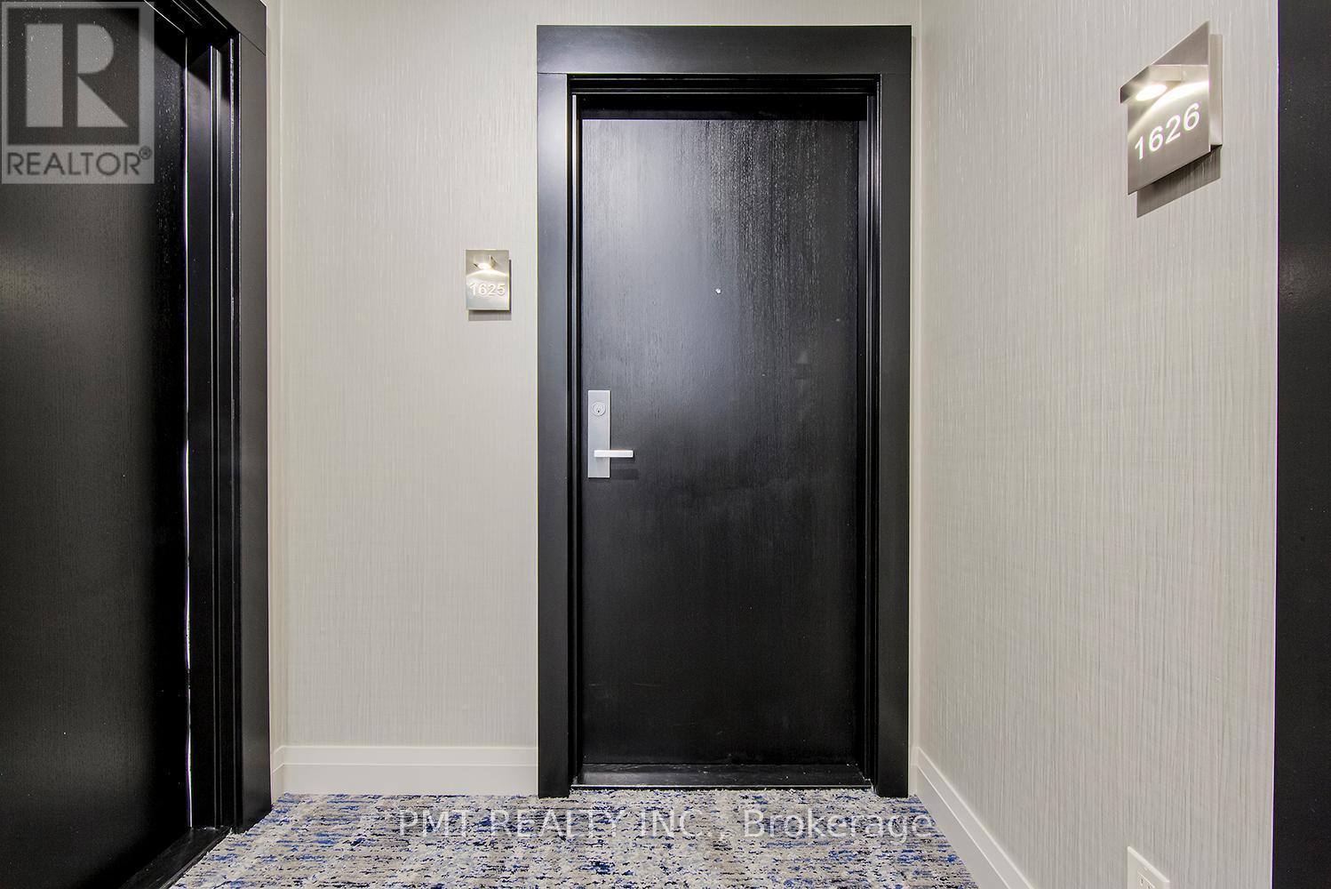 1625 - 165 Legion Road N, Toronto, ON - Indoor