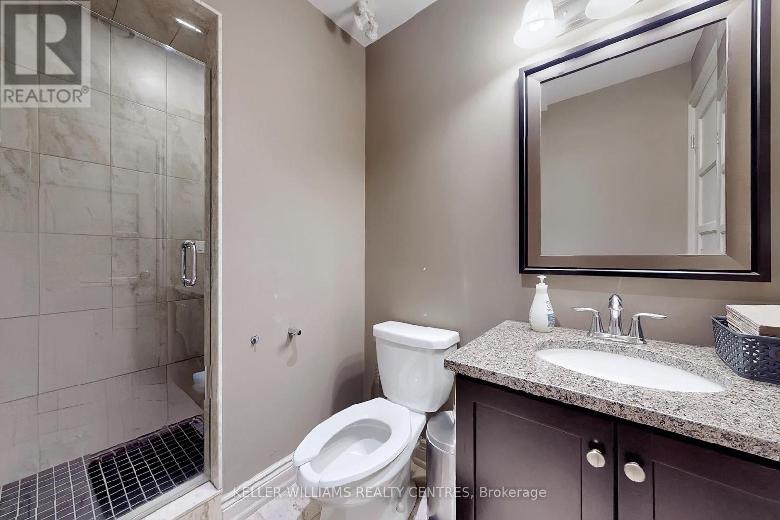 Fitness Centre Washroom - 2A - 117 Wellington Street E, Aurora, ON