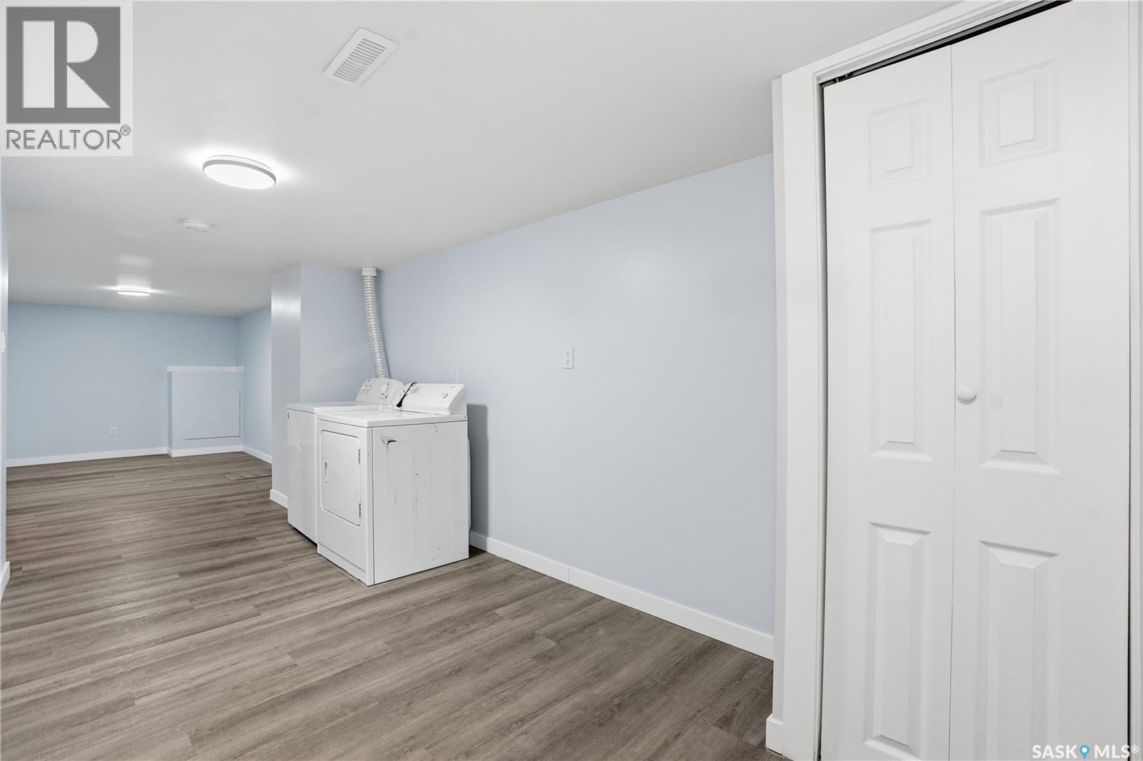 1300 Athol Street, Regina, SK - Indoor Photo Showing Other Room