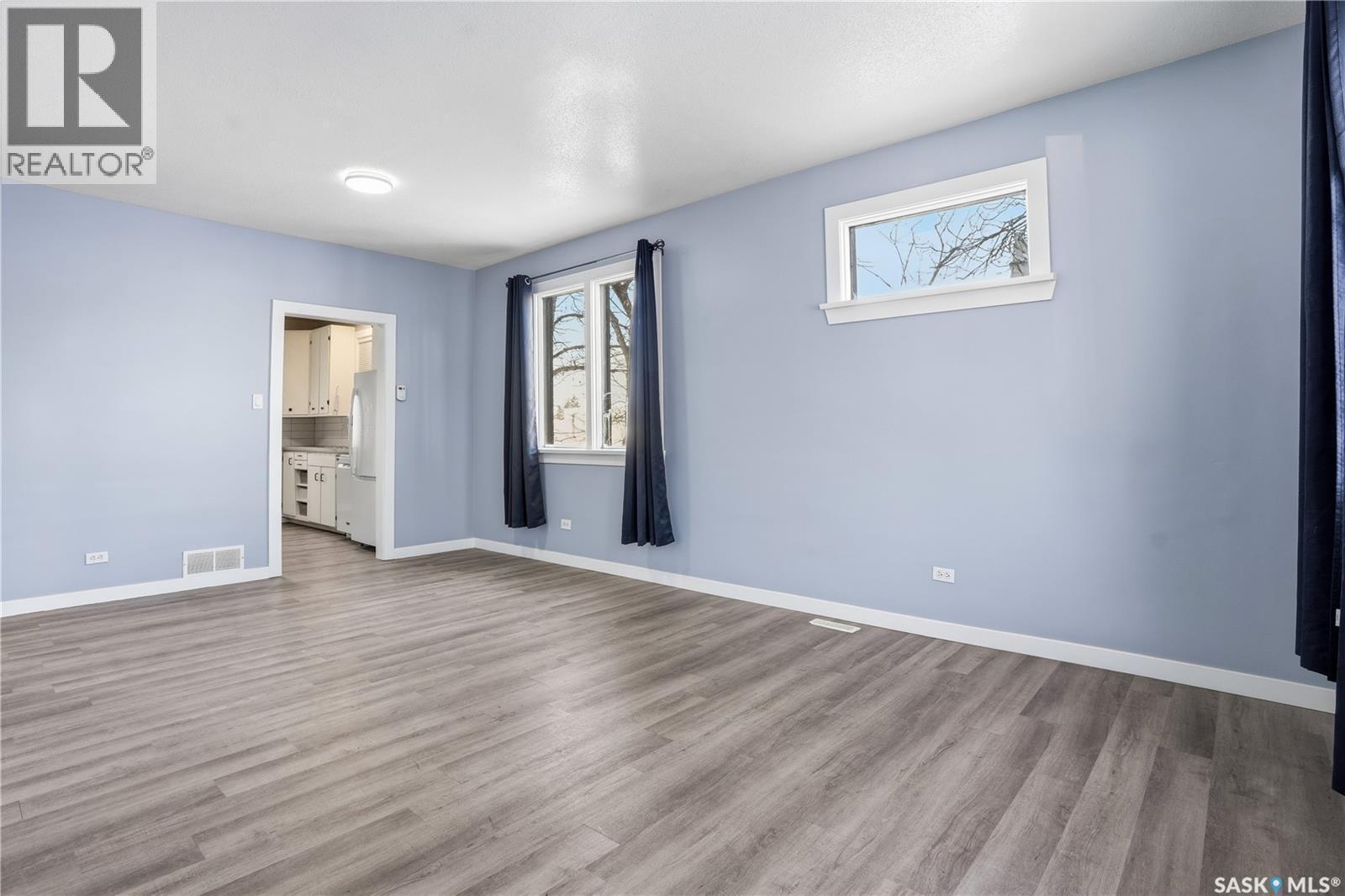 1300 Athol Street, Regina, SK - Indoor Photo Showing Other Room