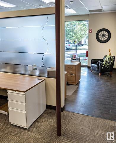 9928 81 Avenue, Edmonton, AB