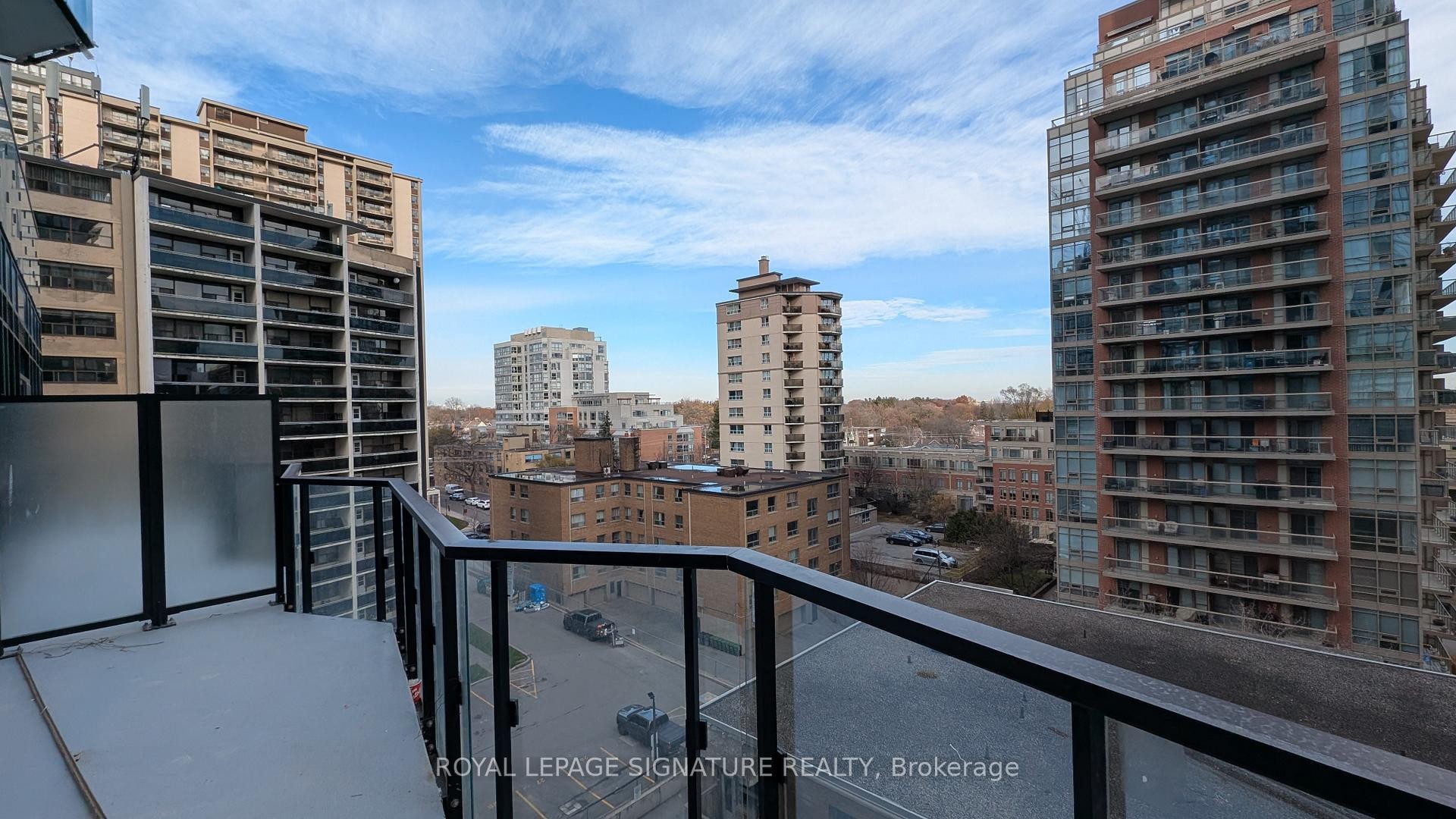 605-120 Broadway Avenue, Toronto, ON - Outdoor With Balcony
