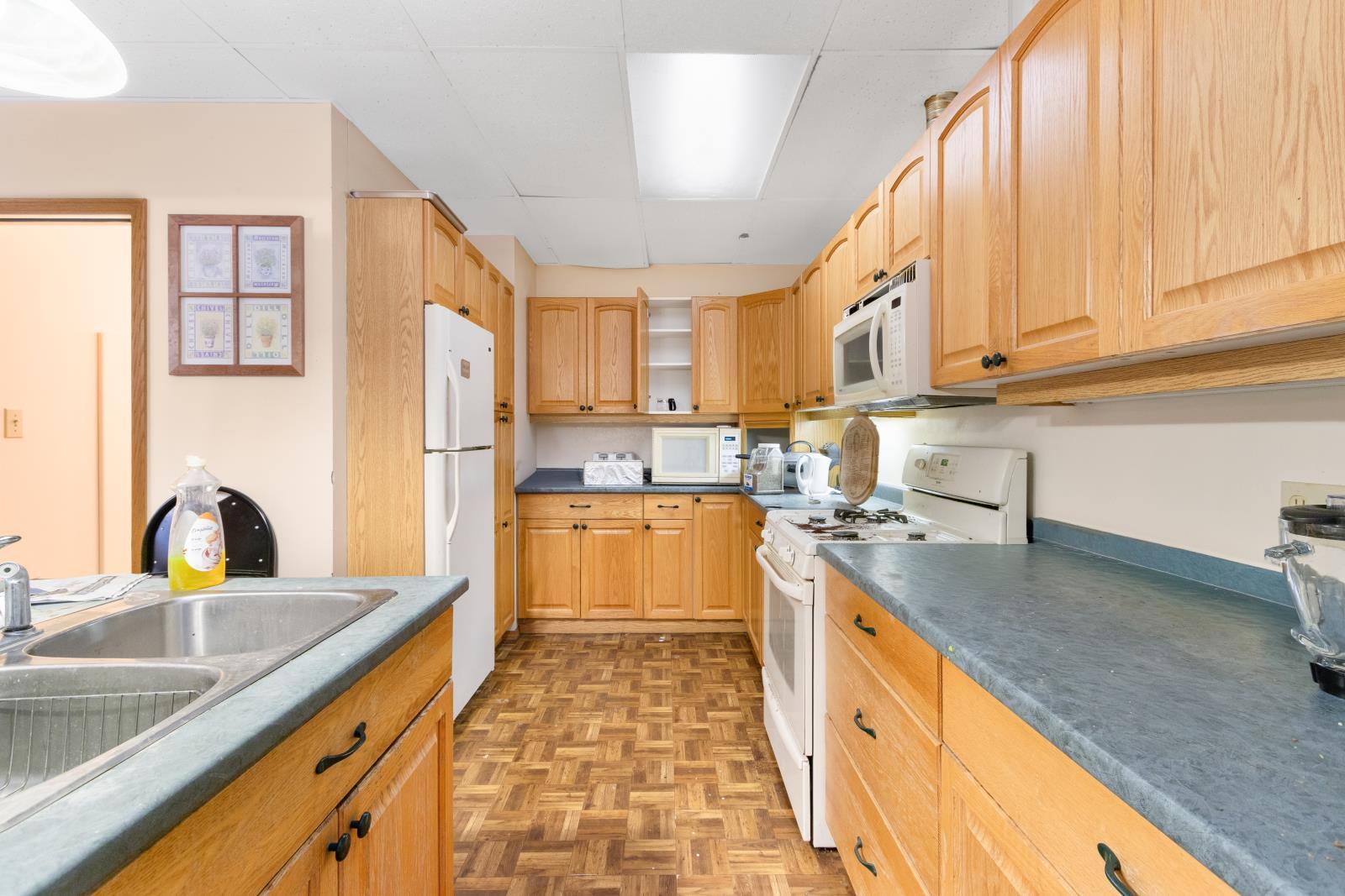 4907 51 St, Breton, AB