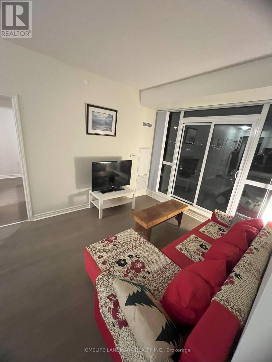 903 - 349 Rathburn Road W, Mississauga, ON - Indoor Photo Showing Living Room