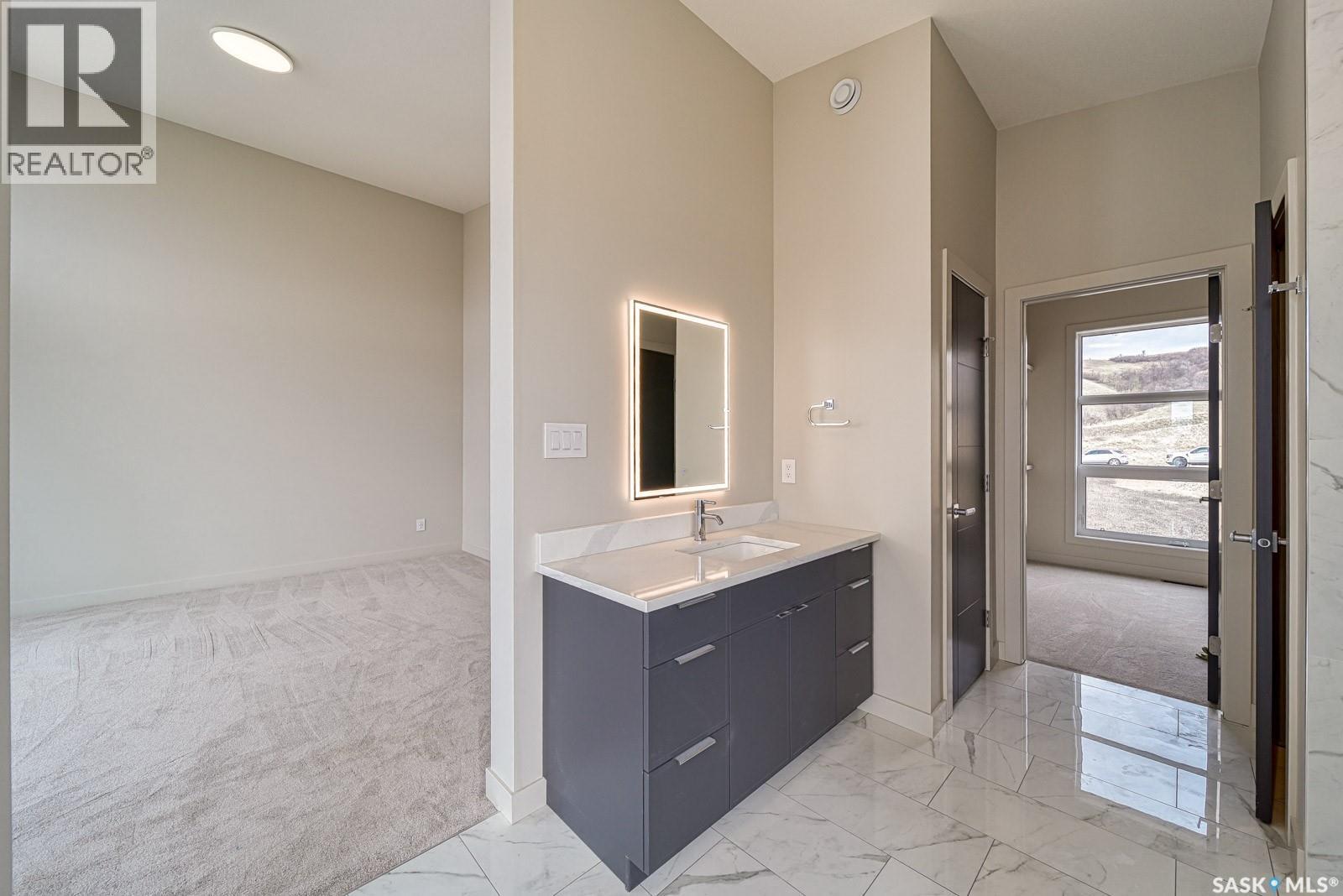 12 Sunset Boulevard, North Grove, SK - Indoor Photo Showing Bathroom