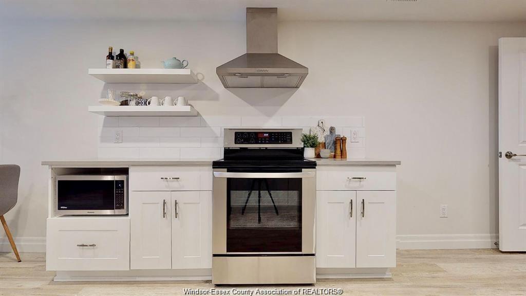 Lower-87 Draper, Harrow, ON