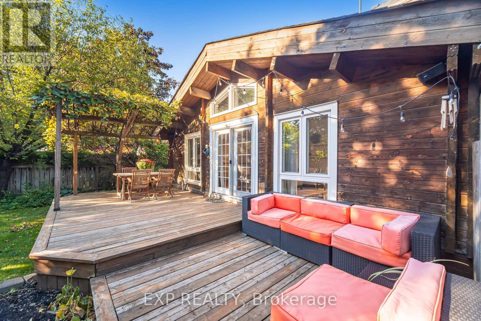 51 Chapel Street, Brampton, ON